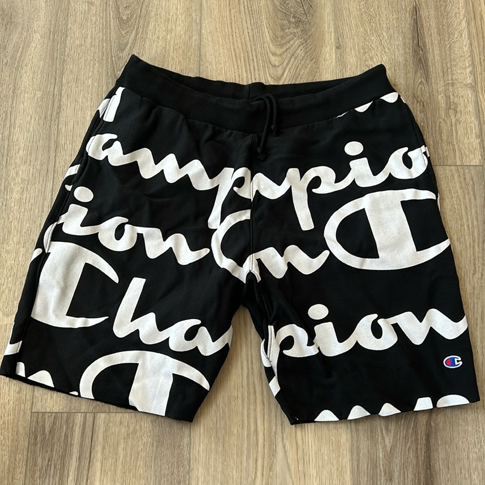 Champion Unfinished Hem fleece shorts